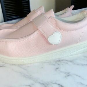 Wonder Nation toddler girl moc toe shoes, a popular slip-on style size 10